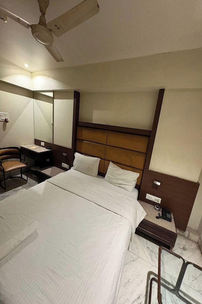 pravasi residency