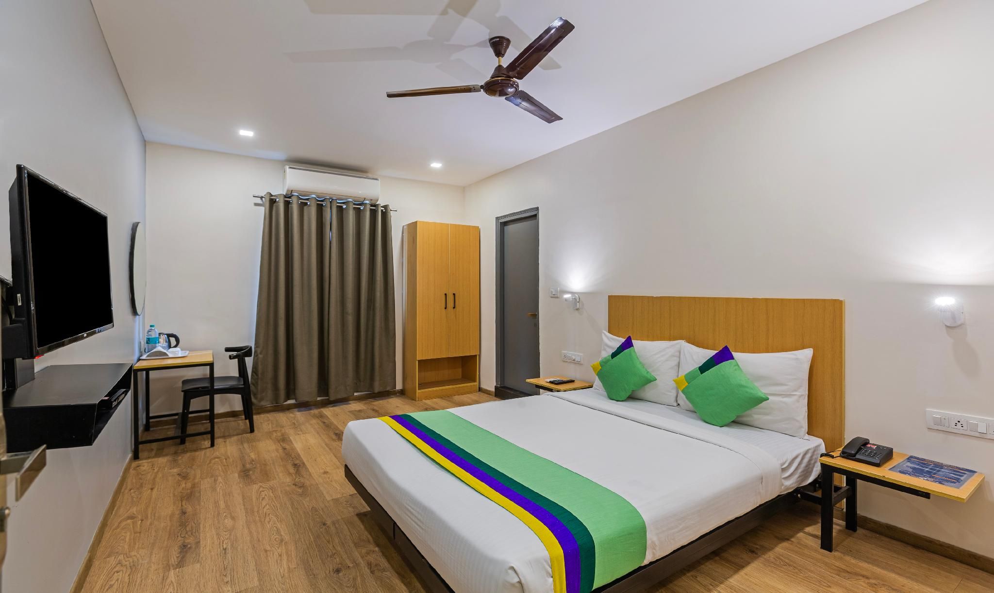 Oak Single Room-Microland-YCHS