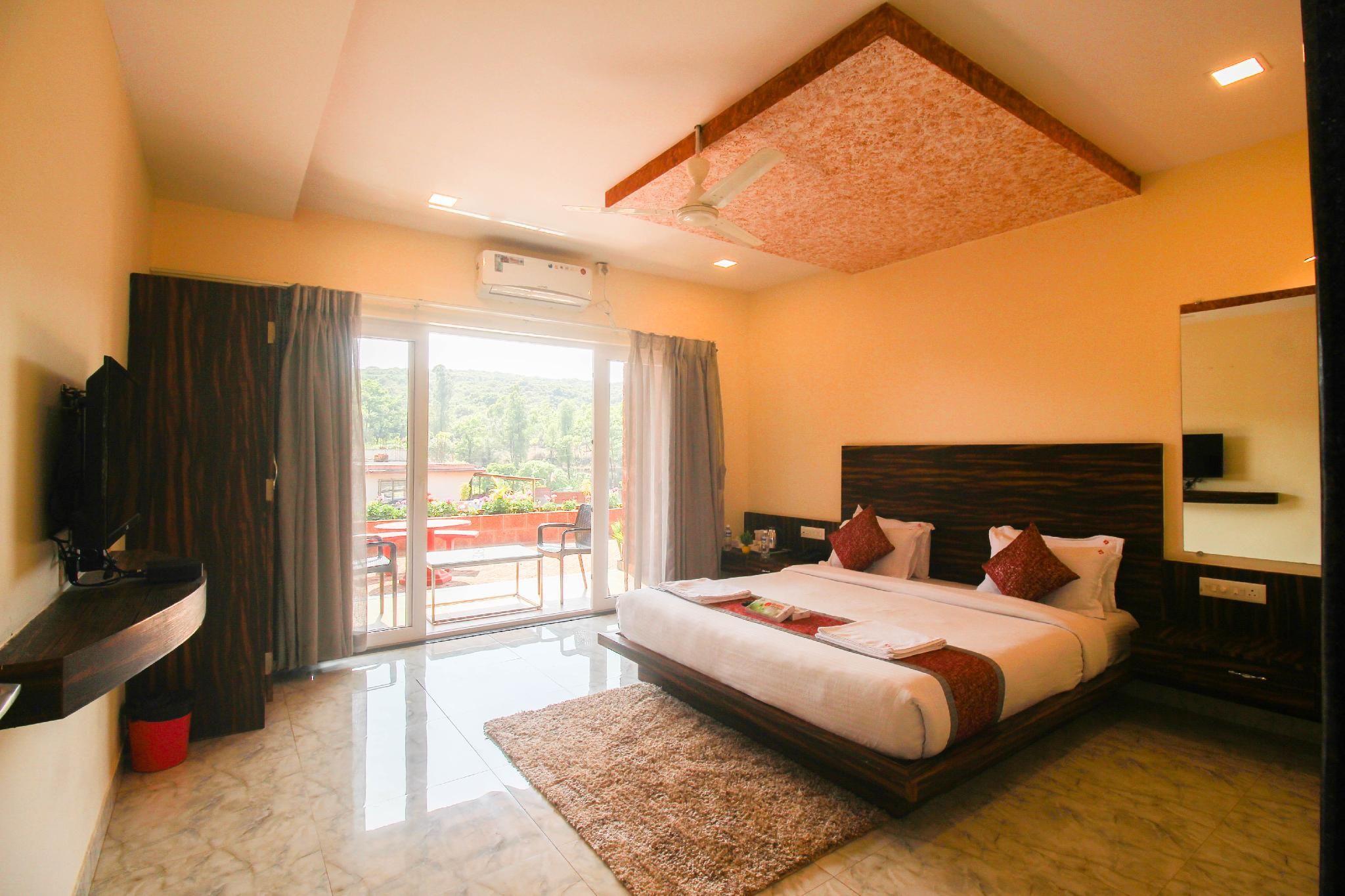 Cottage Room
