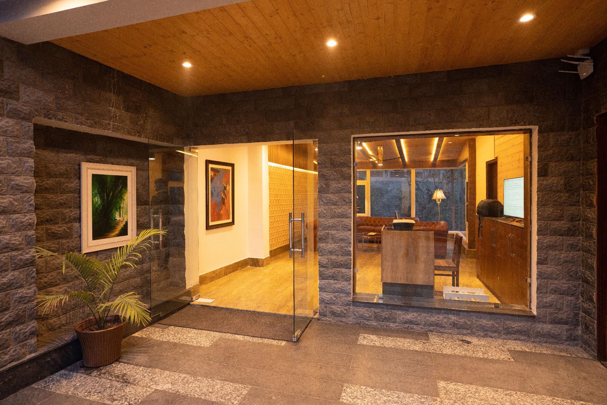 Kasauli Courtyard featured