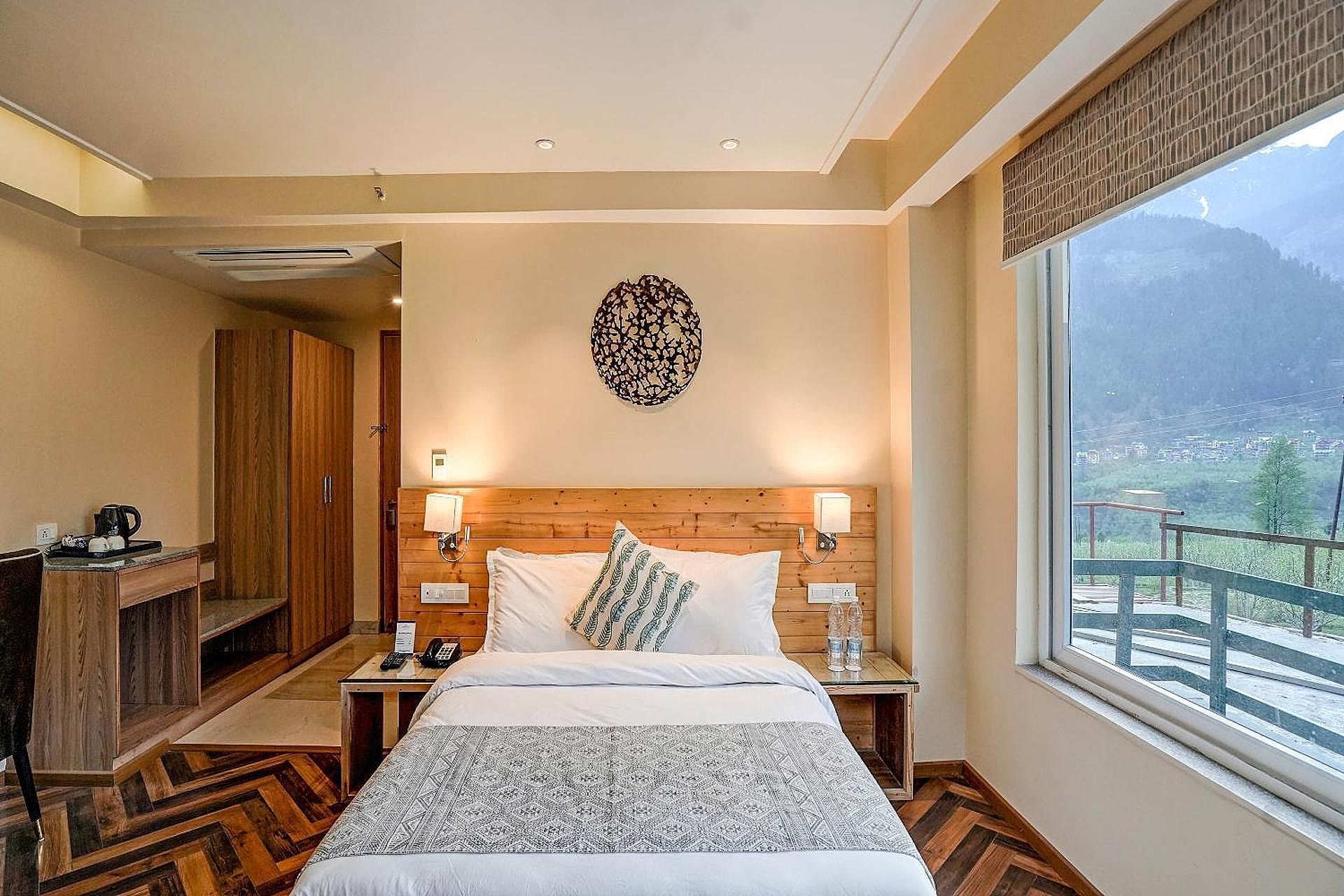 NatureVilas Sarovar Portico 