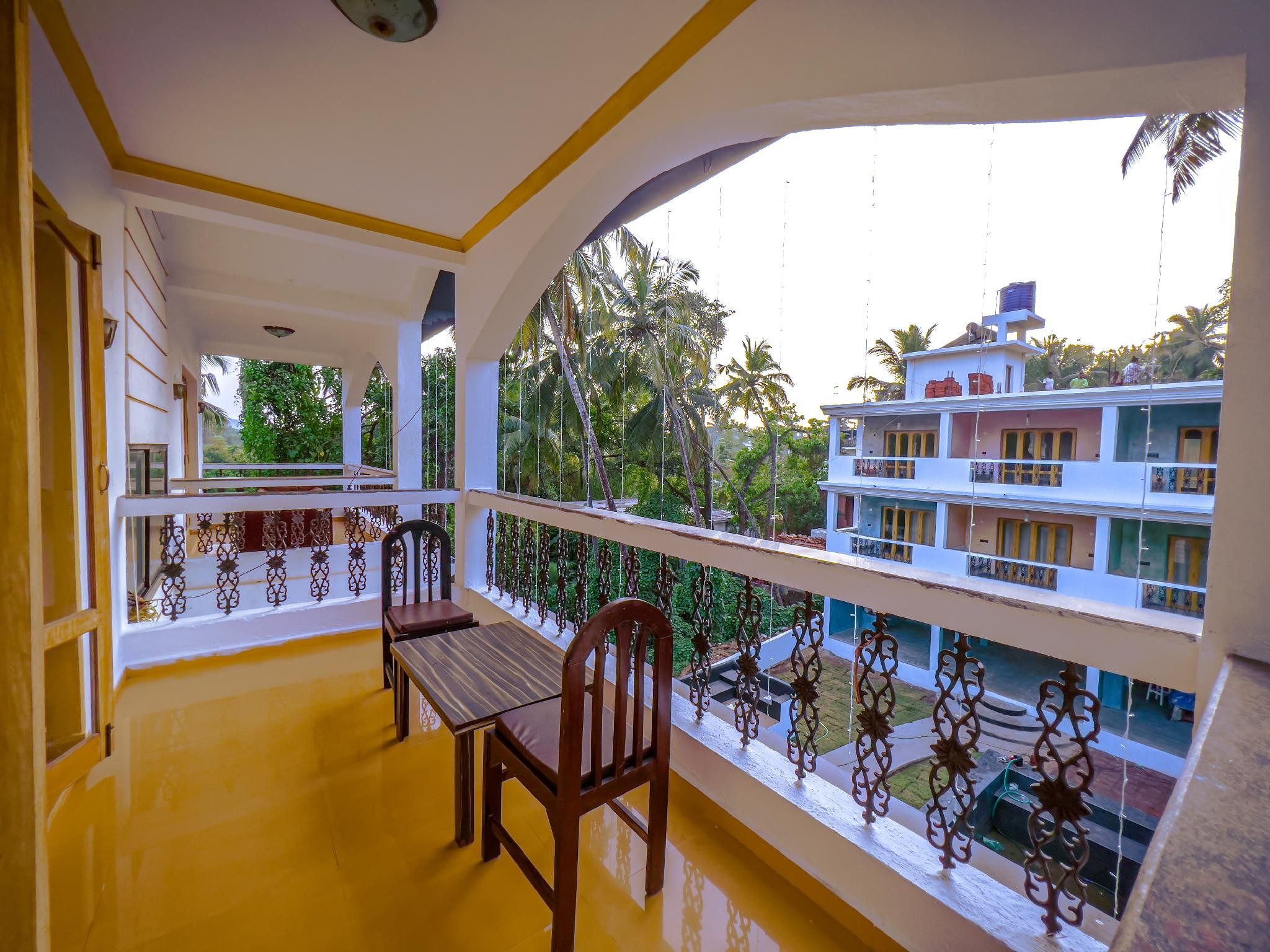 Nalanda Retreat Beach Resort Royal Suite