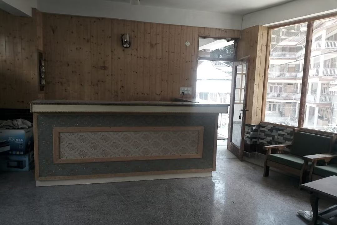 Hotel JJ Regency