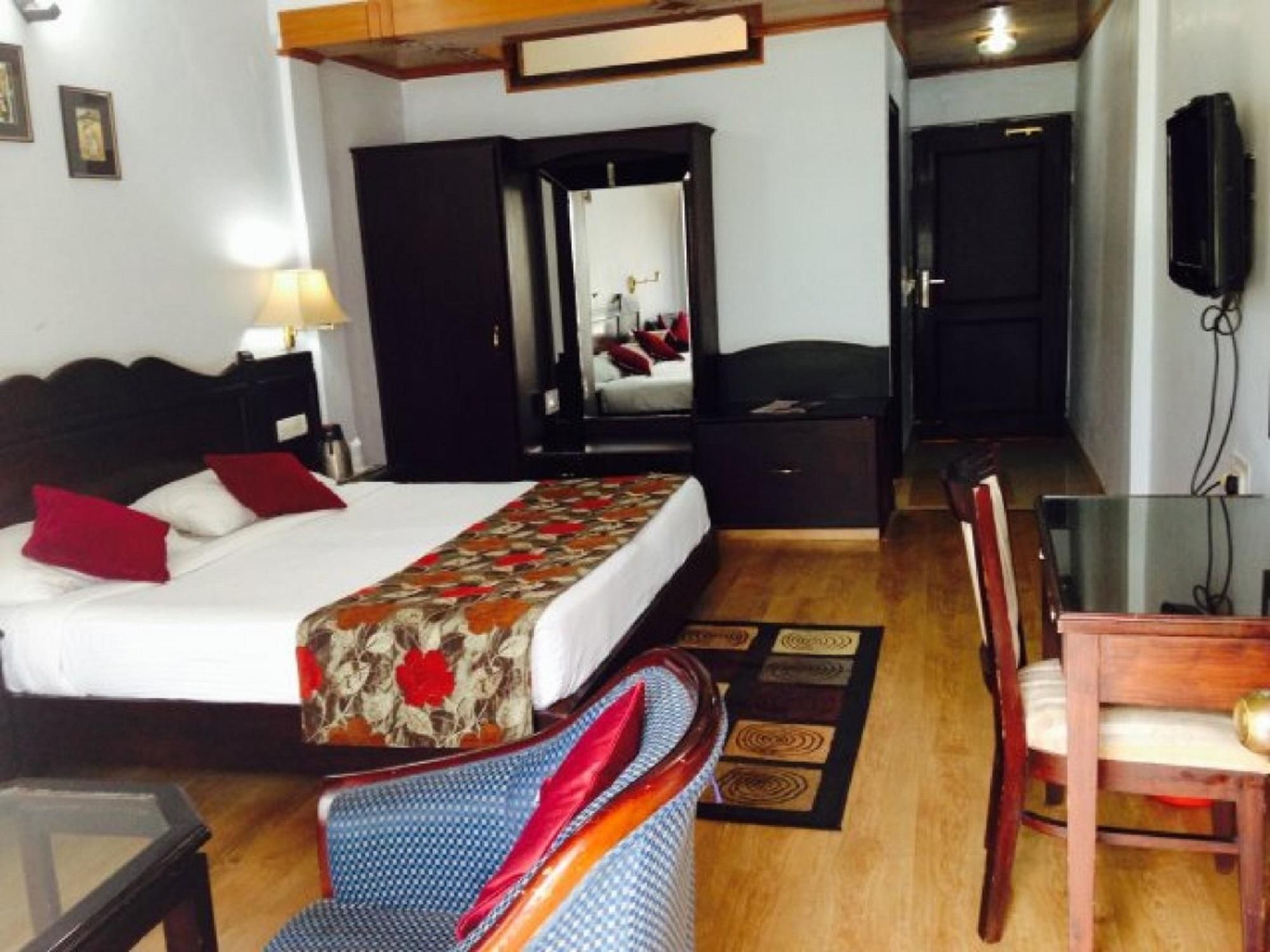 Luxury Room
