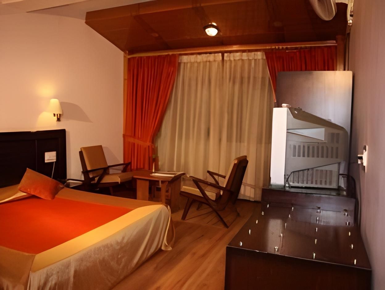 Executive Room