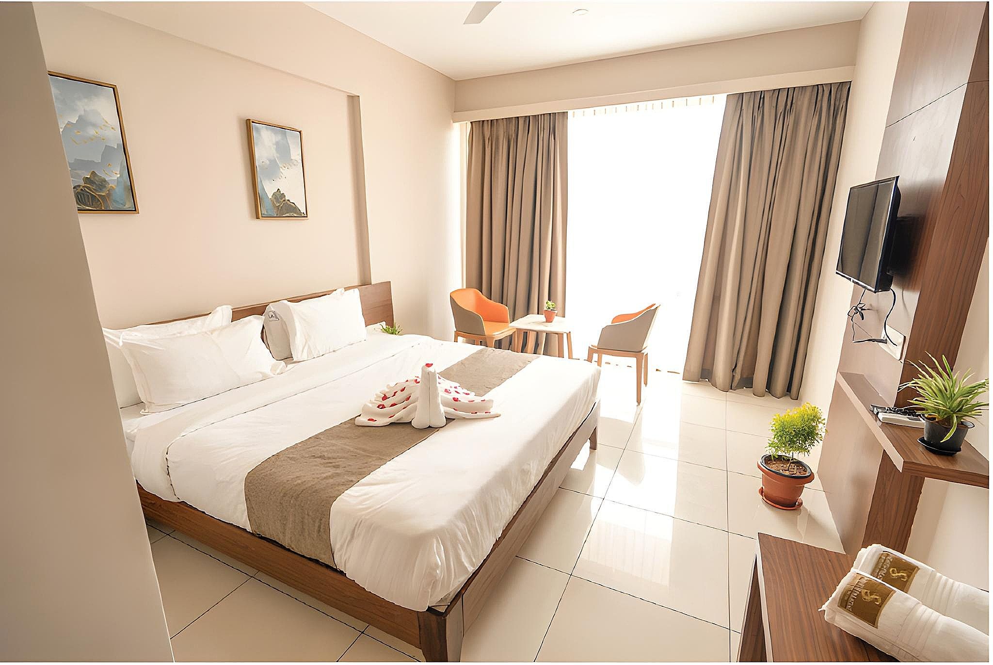 Samasth Palatial by Yuvraj group of Hotels Double Room 2