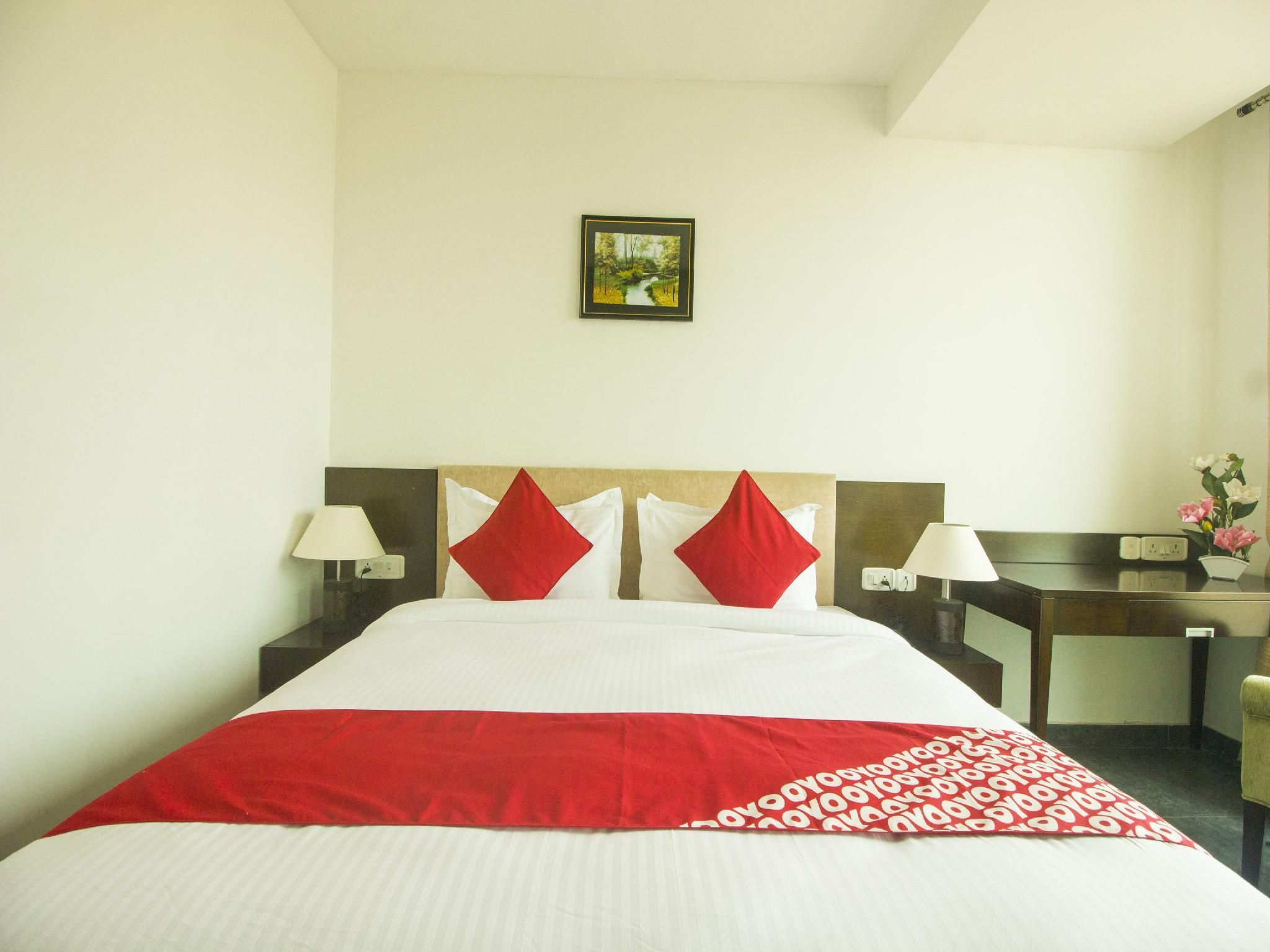 Deluxe Double or Twin