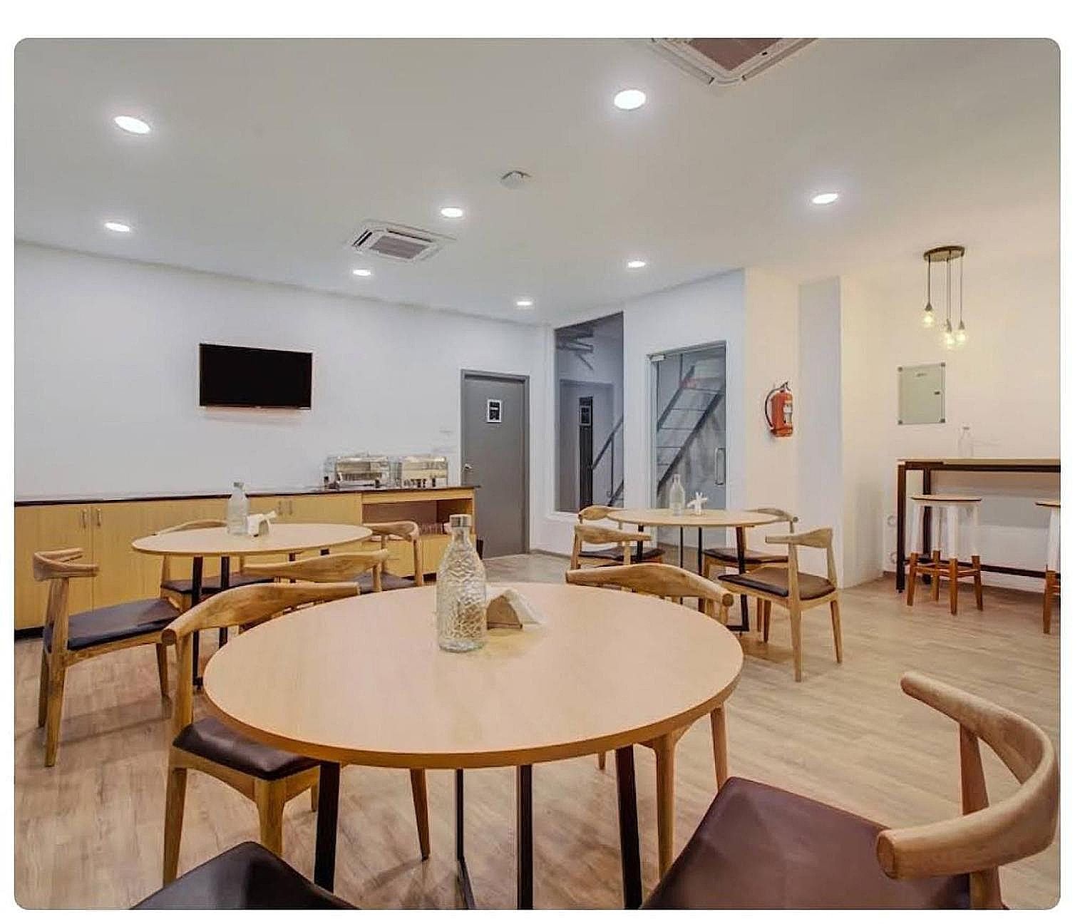 restaurant