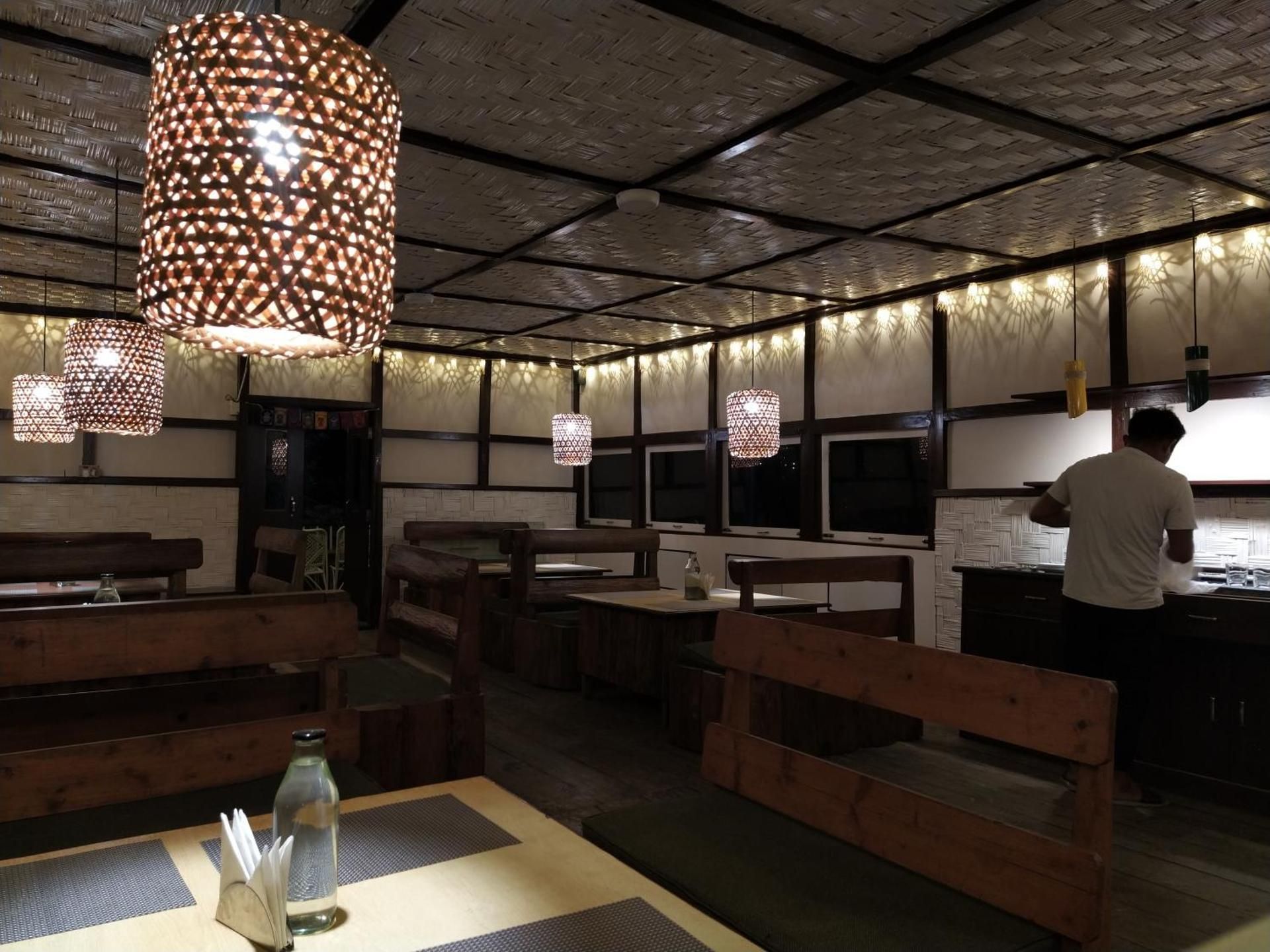 Banquet hall