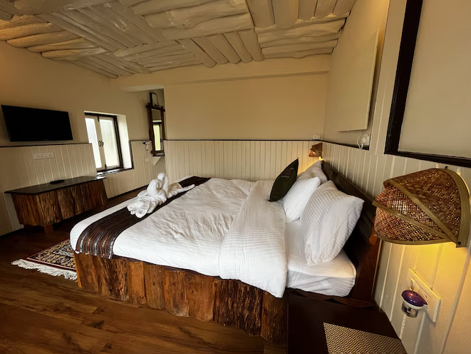The Nettle & Fern Farmstay Deluxe Room dbl 4