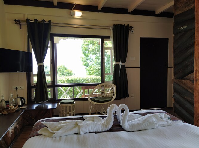 The Nettle & Fern Farmstay Deluxe Cottage Room 9