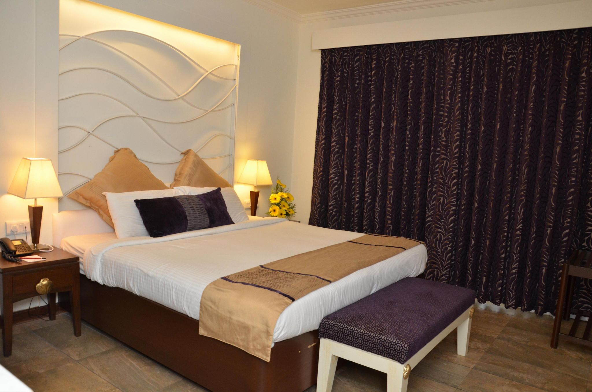 Luxury Pool View with Balcony