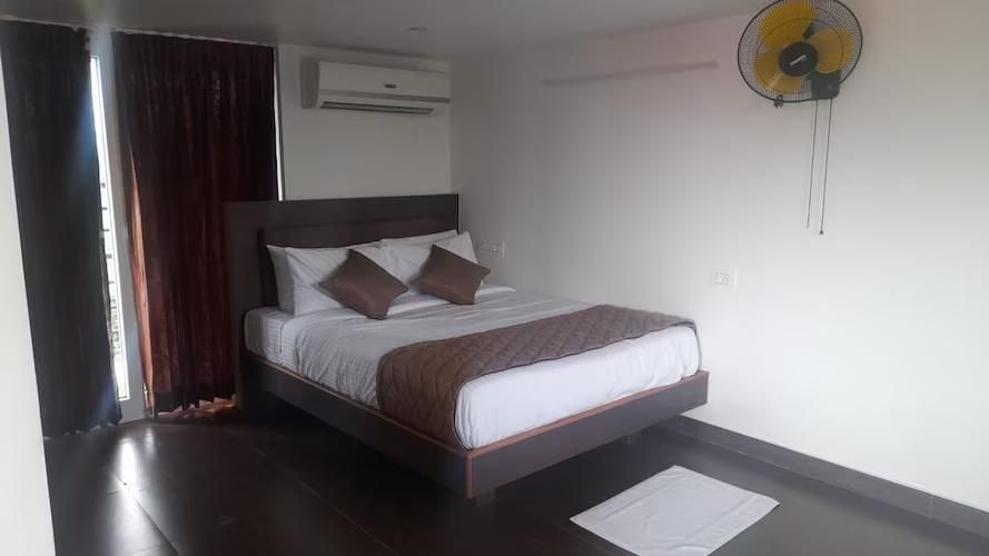 Studio Room With Balcony-F1