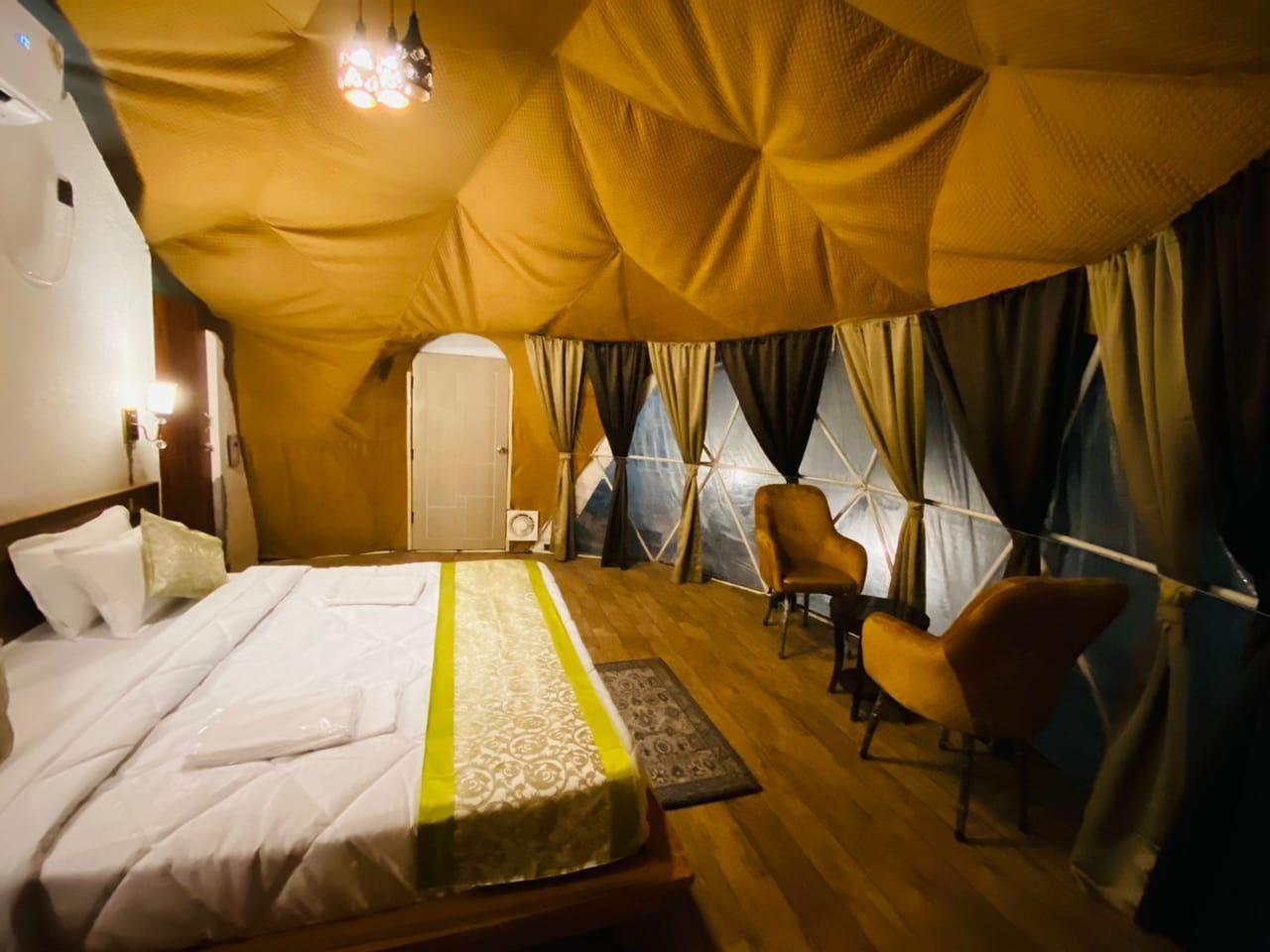 Geodesic AC Dome with Ensuite Bathroom