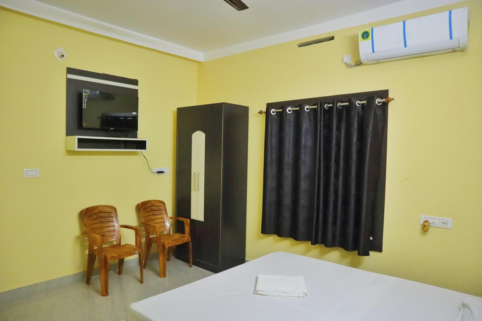 Deluxe Room with AC