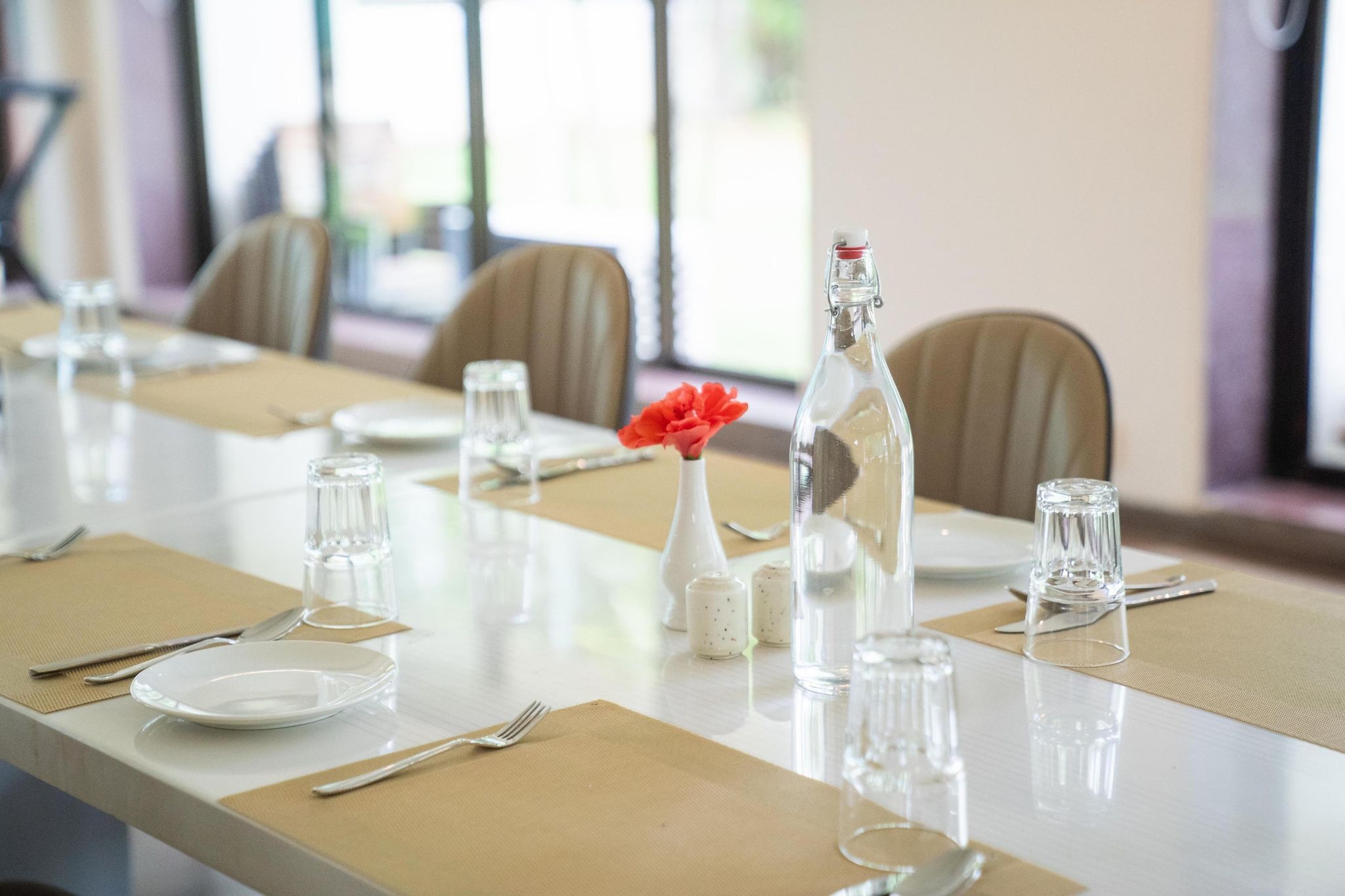 Food & Dining
