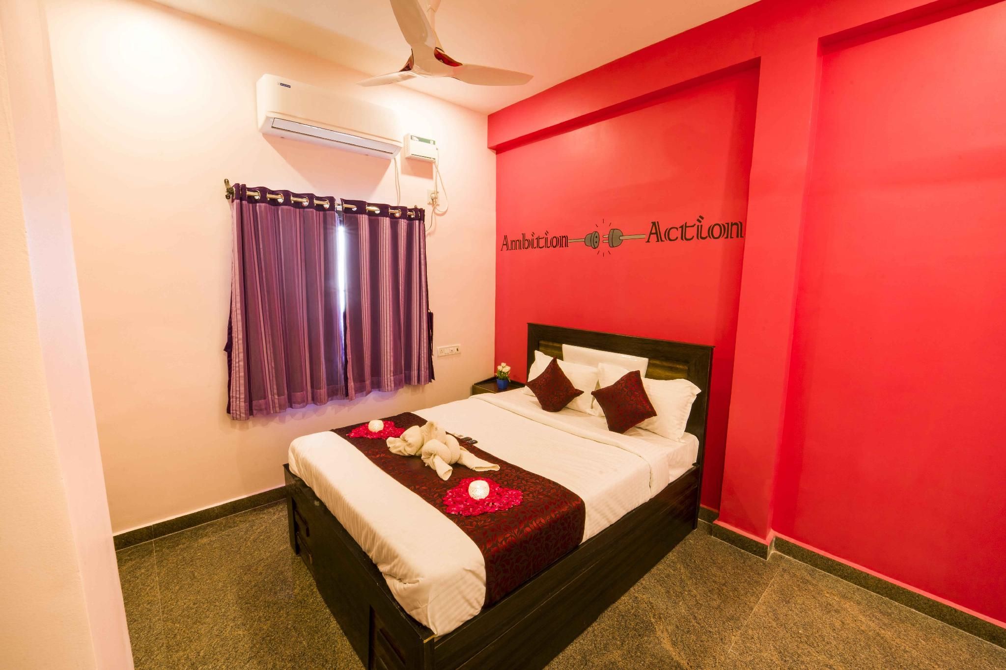 Romantic Suite with Balcony