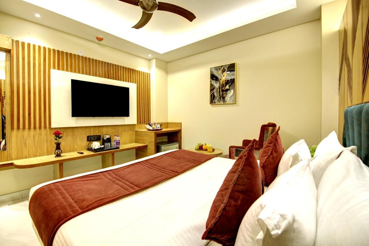 Deluxe Double Room - No View