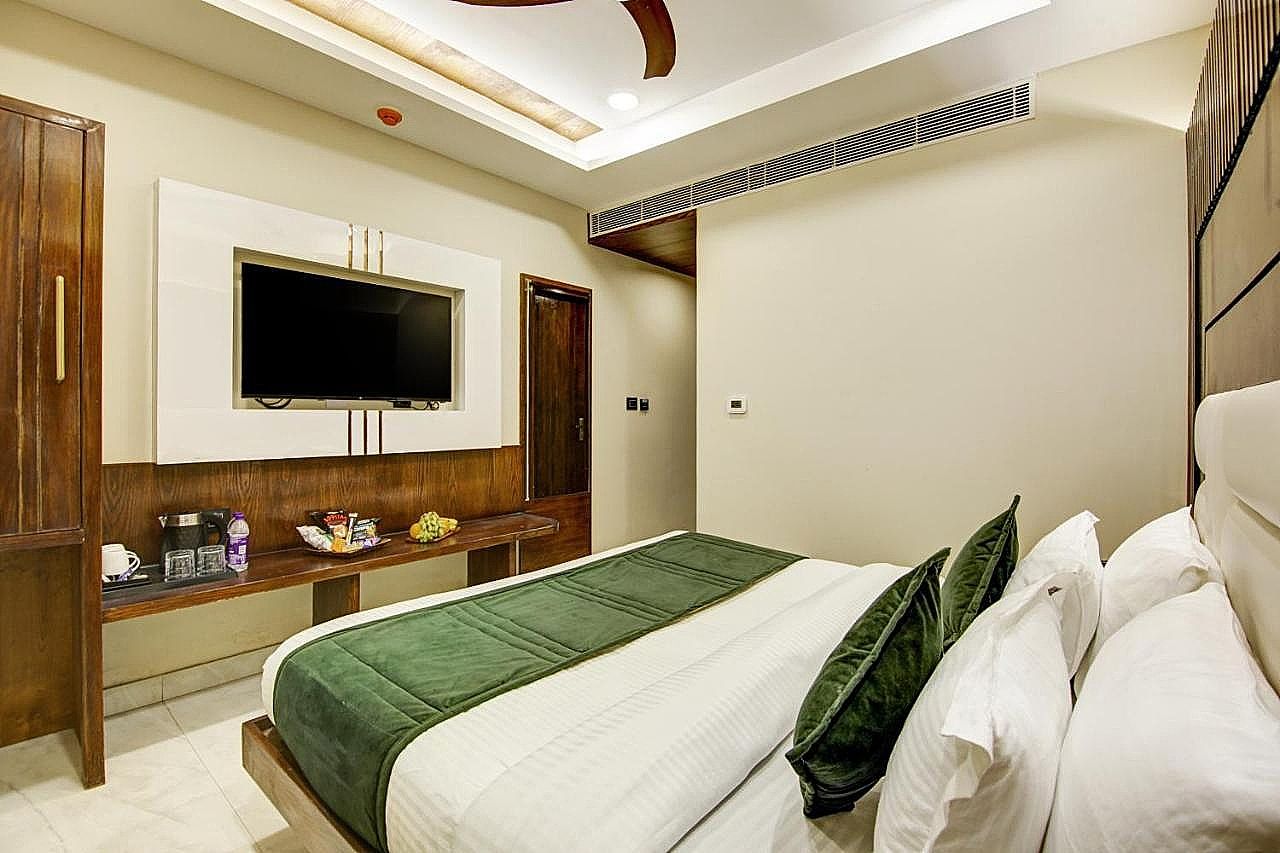 Deluxe Double Room - No View