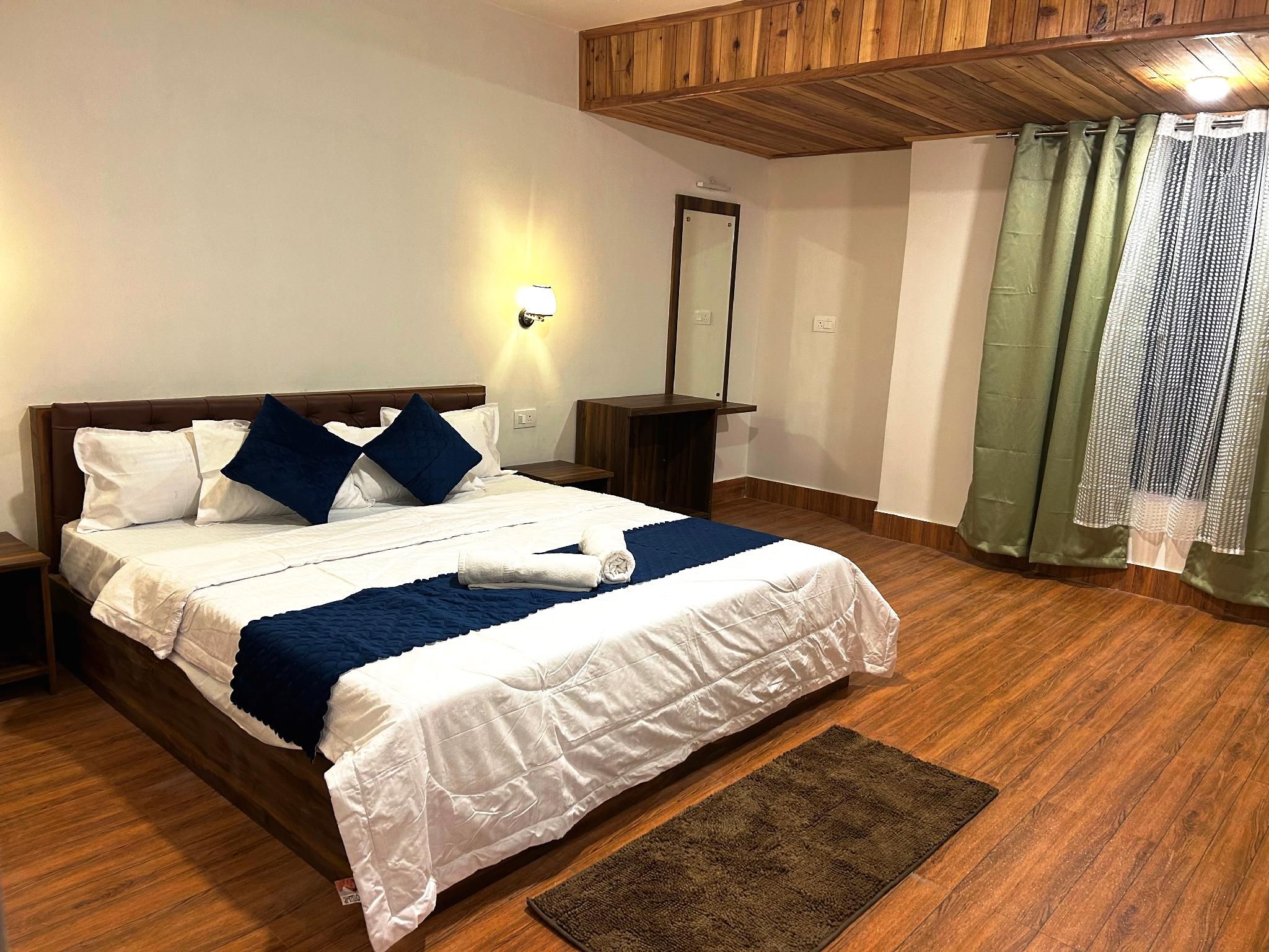 Main Building Deluxe Double Room