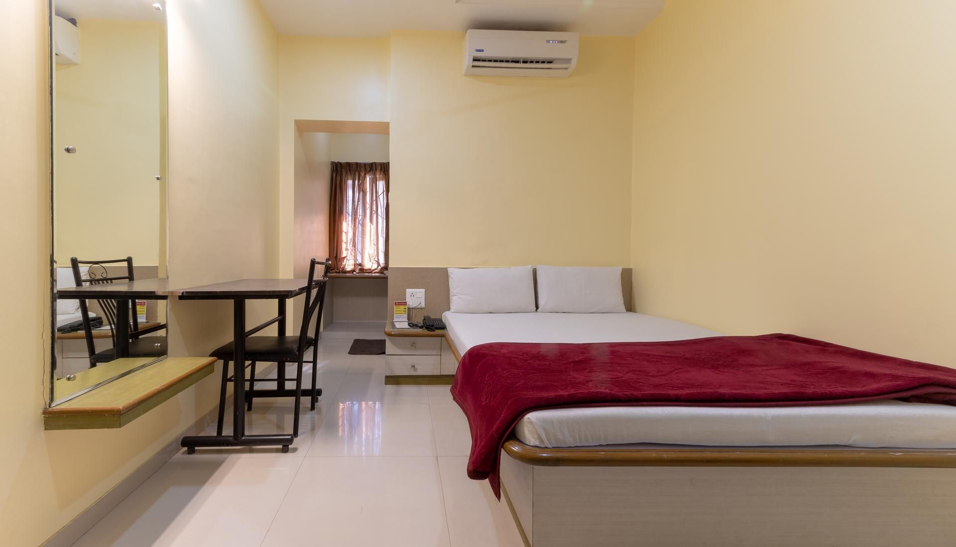 Hotel Maniprabha Standard Room