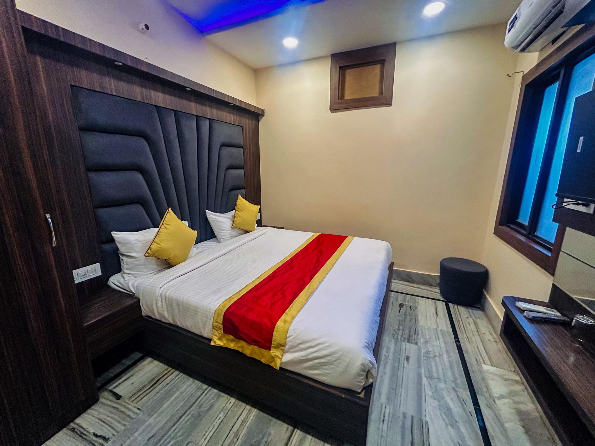 Hotel Harihar - Near Har ki Pauri Superior Double Room 5