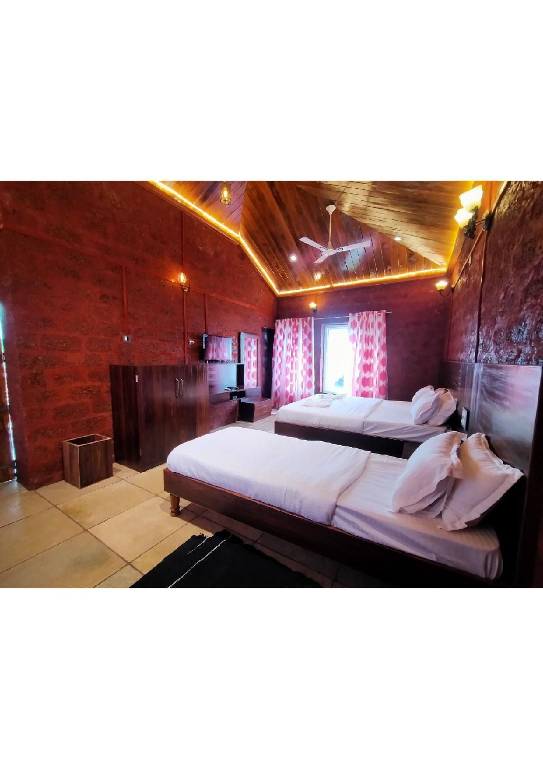 Triple Room with Balcony