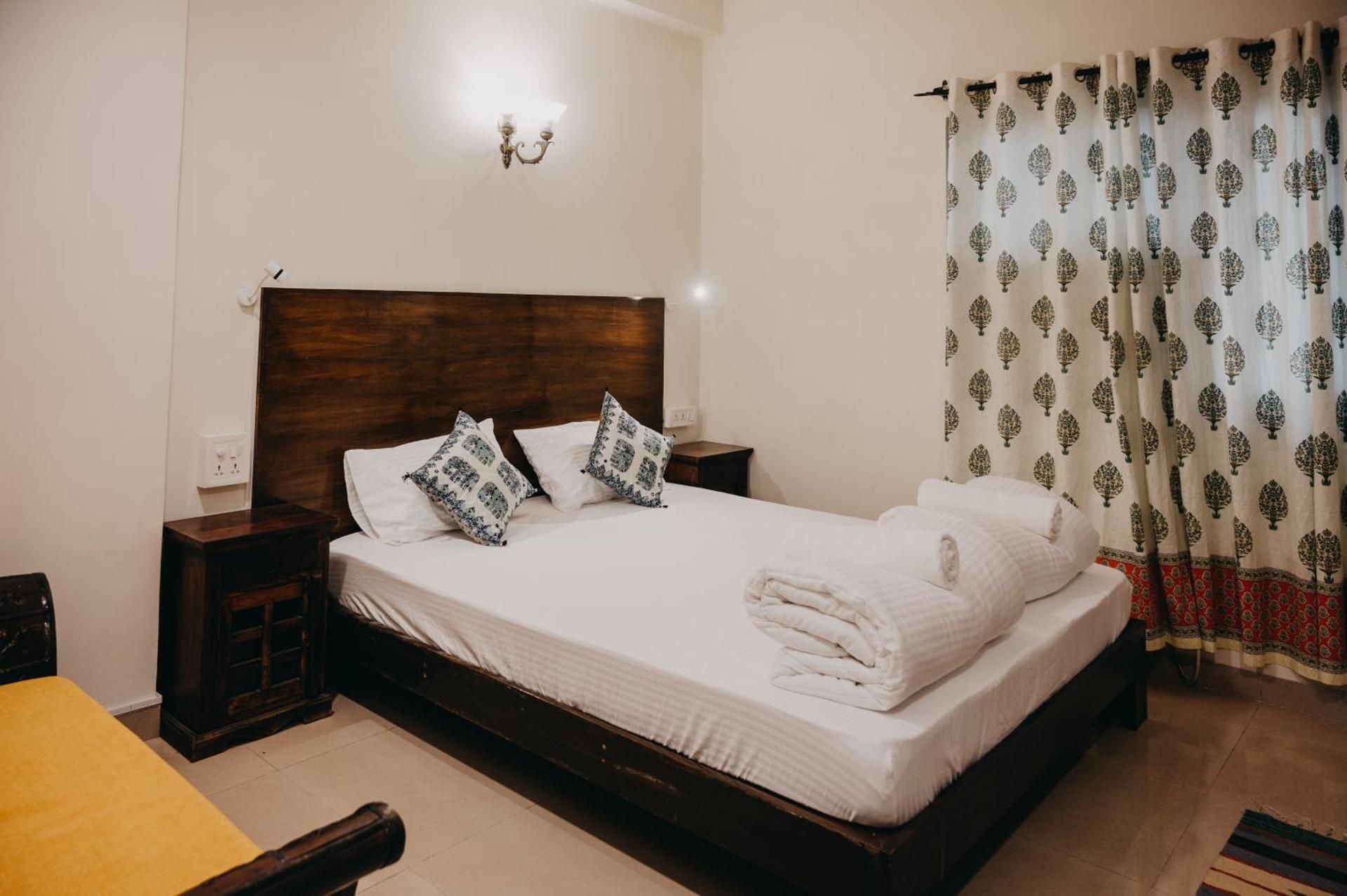 Horn Ok Please Hostel Jaipur