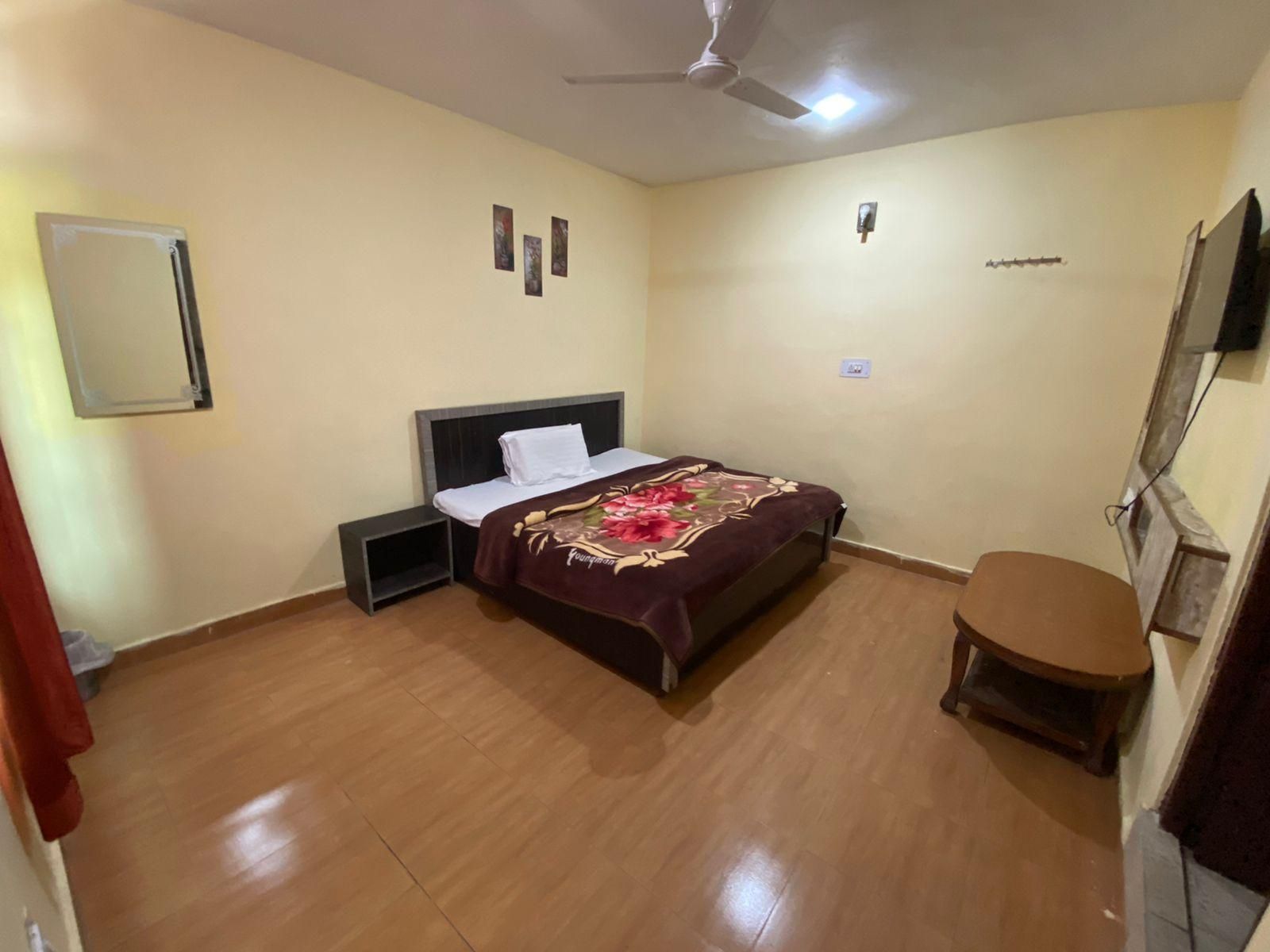 Standard with 1 Double Bed