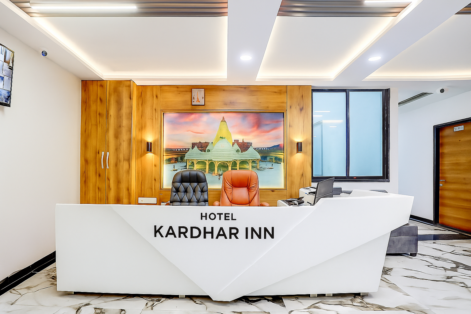 HOTEL KARDHAR INN