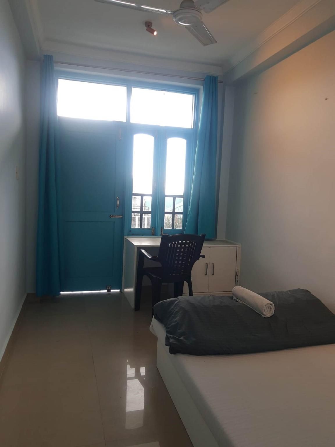 Superior Queen Room with Balcony