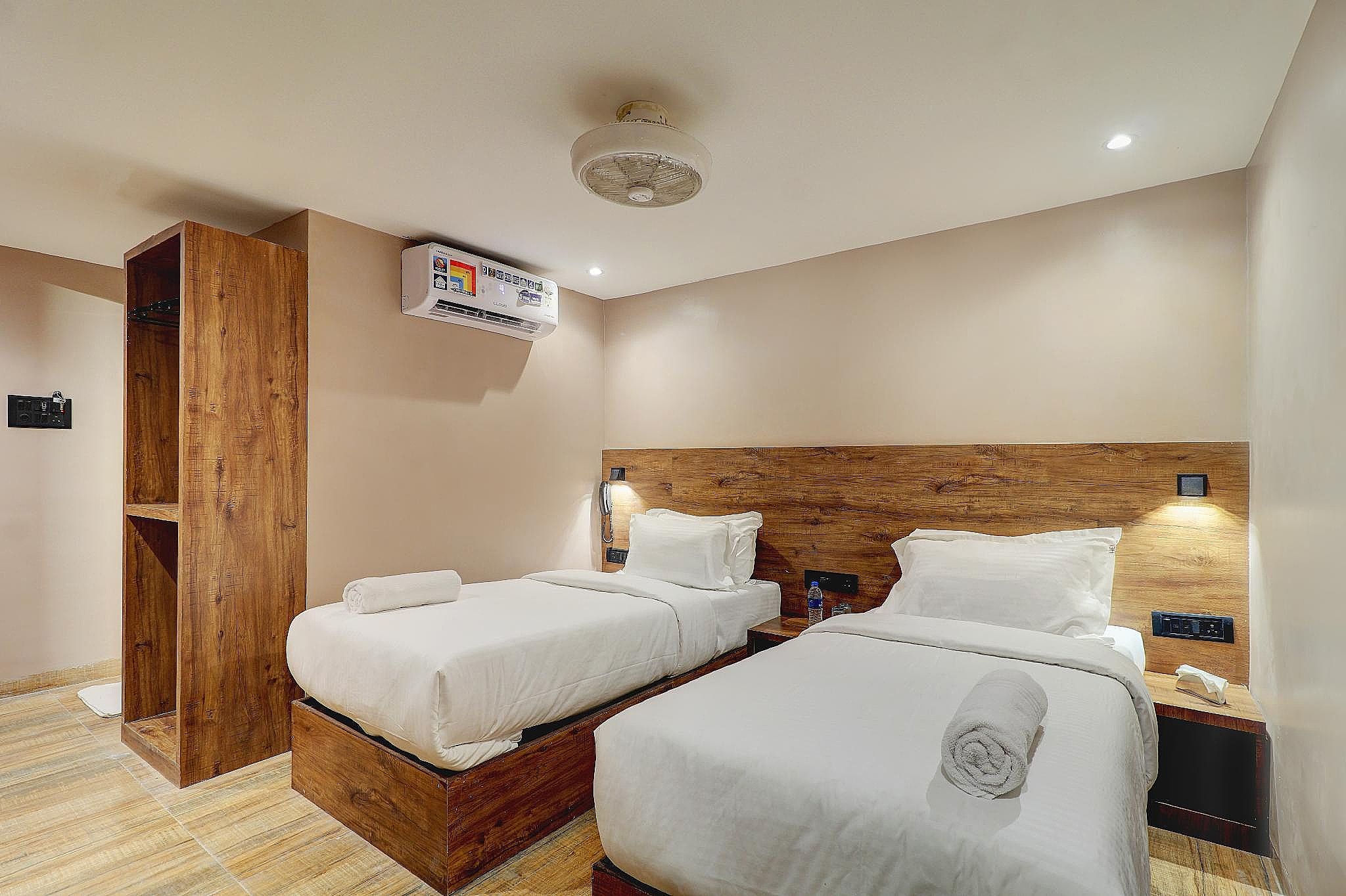 Deluxe Double or Twin