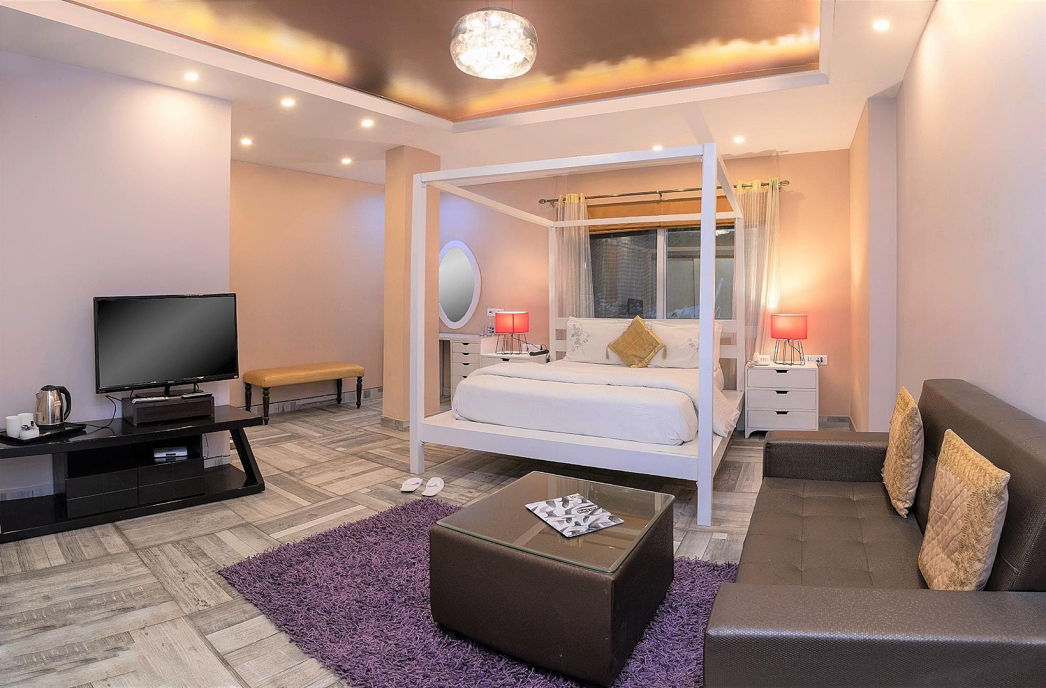 Superior King Room