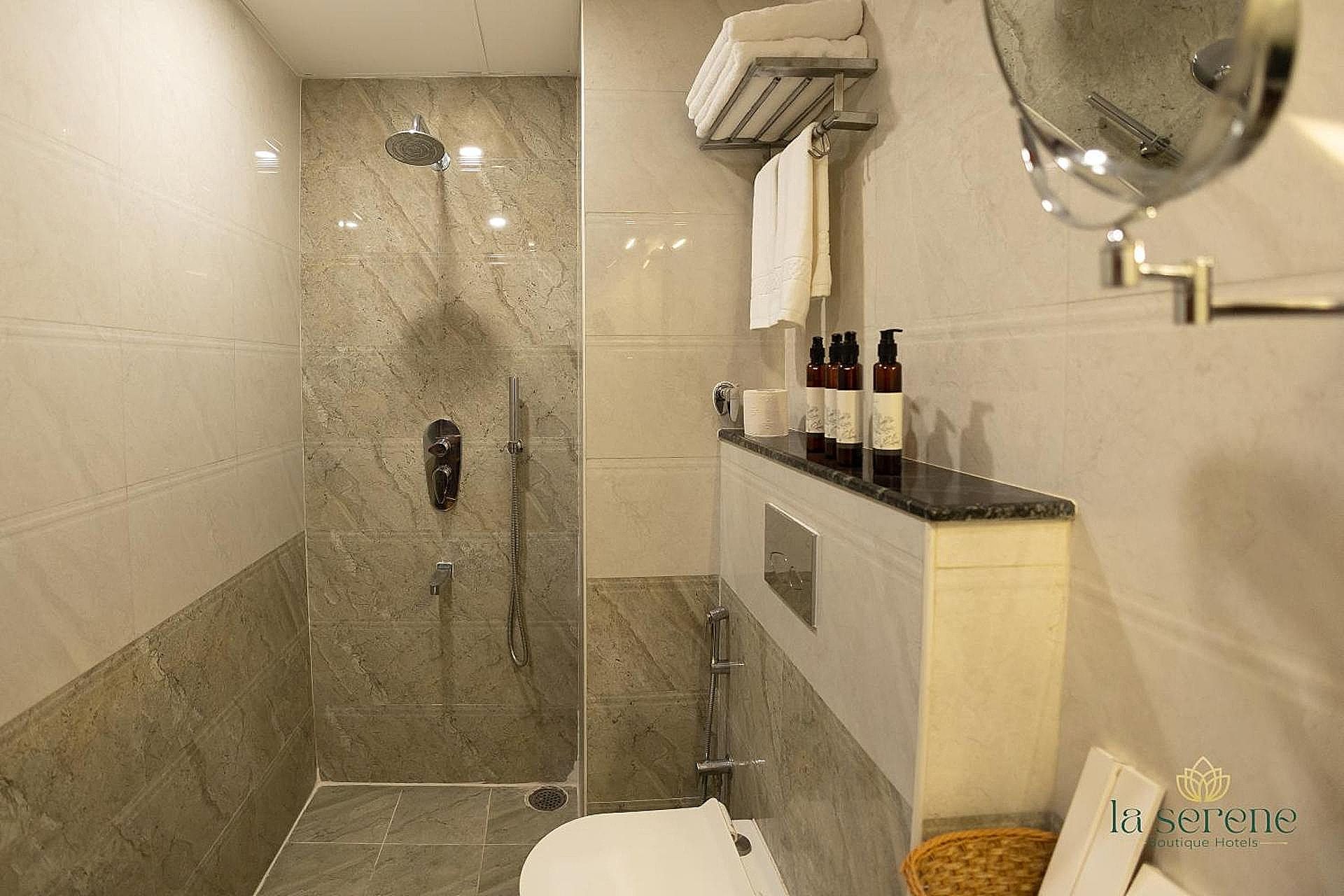 La Serene Boutique Hotel - Manyata Tech Park Comfy