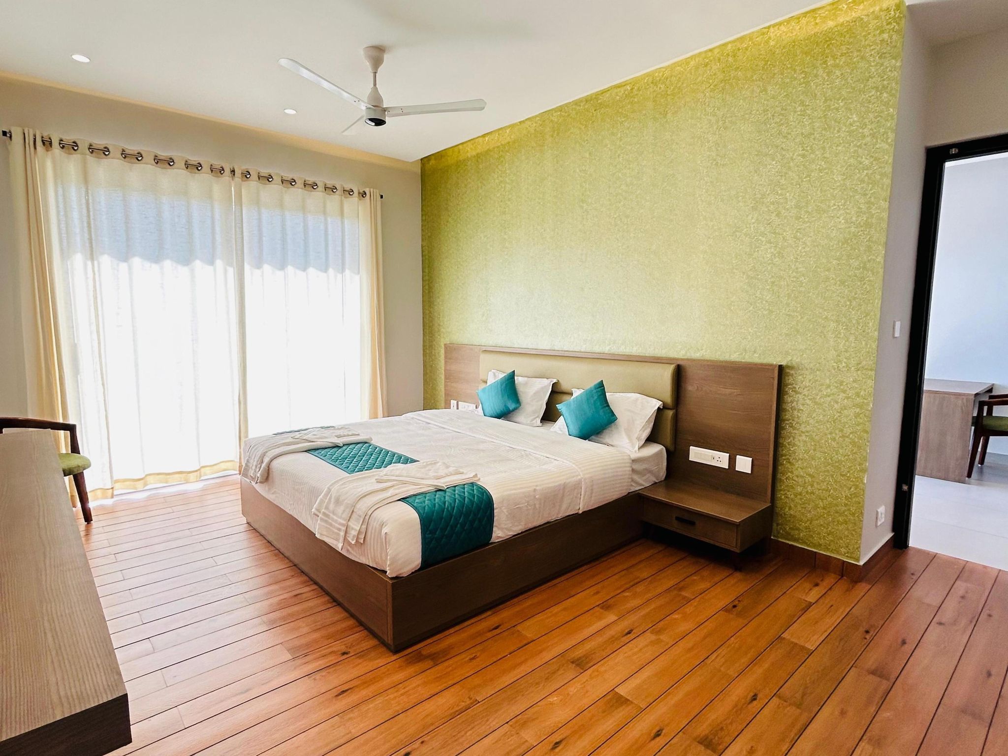Vaga Nakshathra Suites Deluxe Room 2