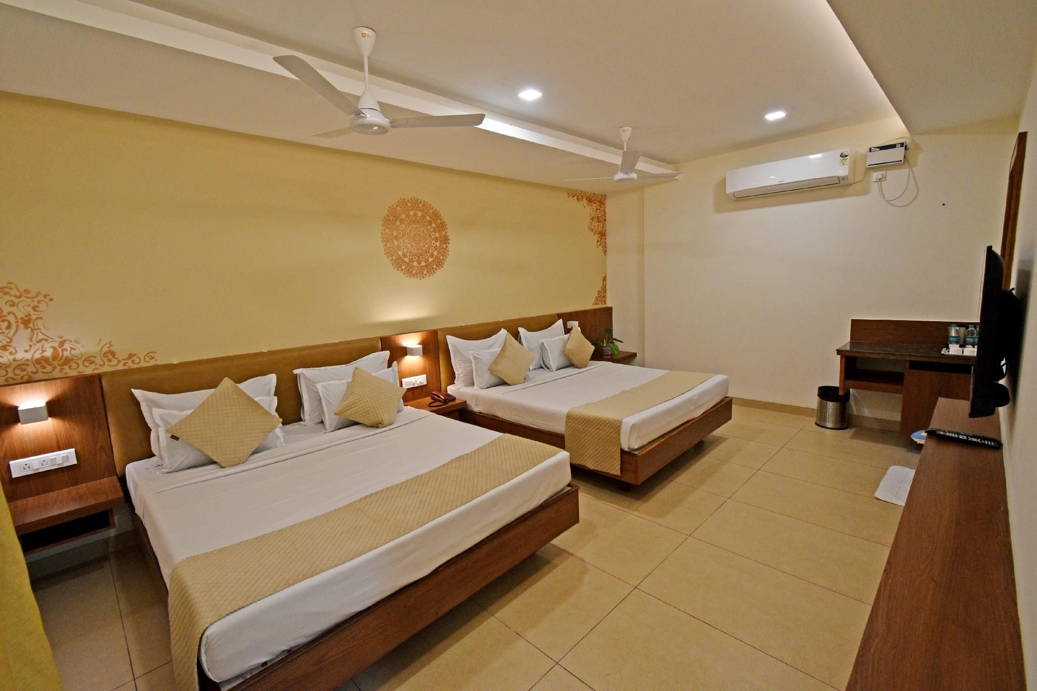 Family Suite with 2 Double Beds