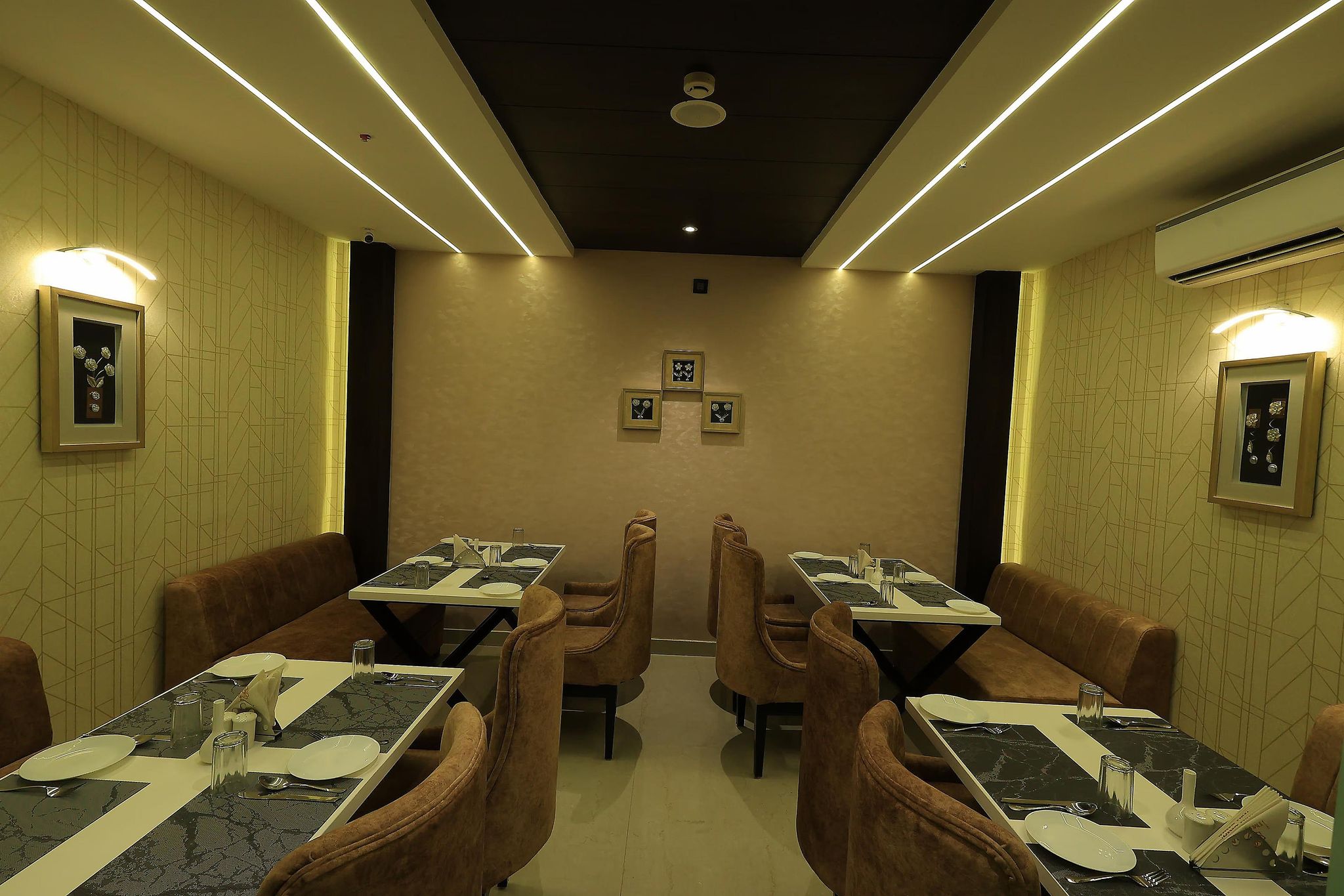 Food & Dining