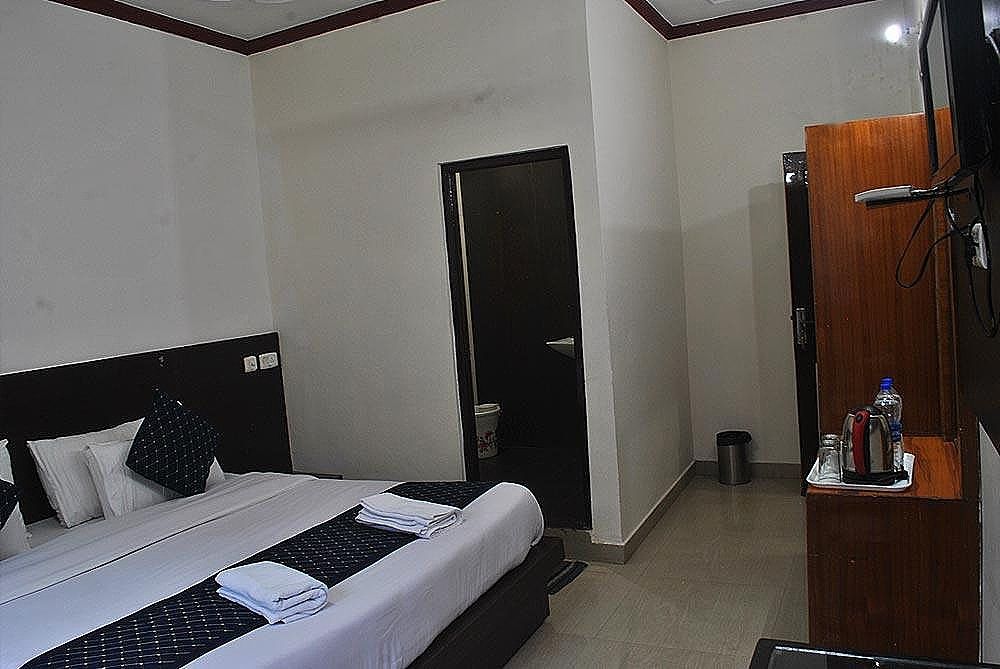 Hotel Mistywoods Budget Room 2