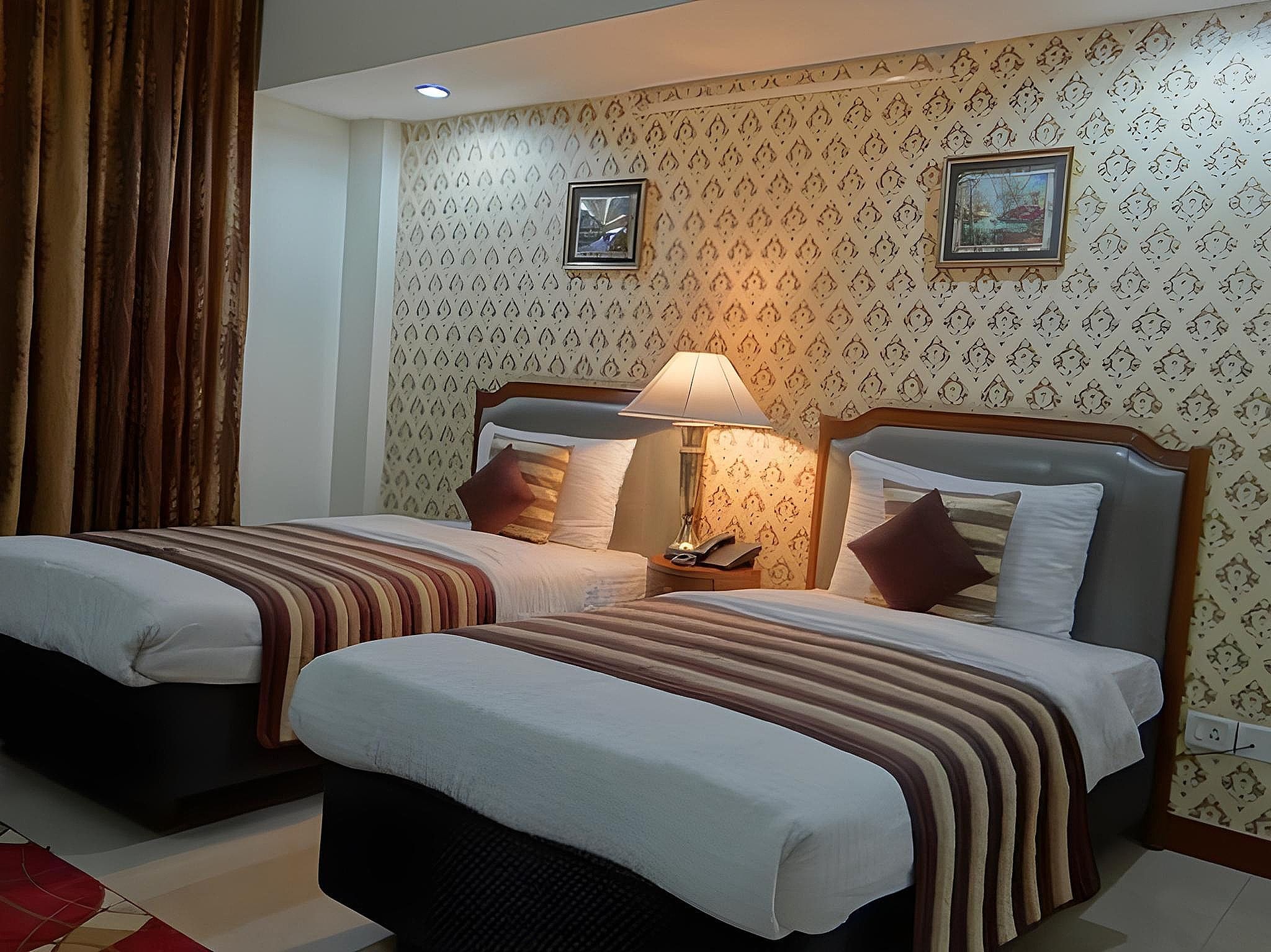 Executive Room
