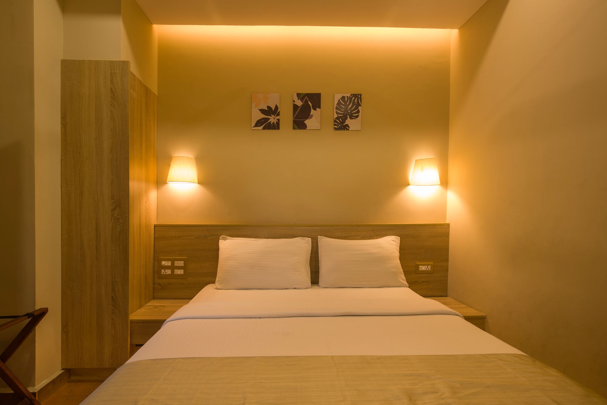 The Nisha Continental AC Classic 4