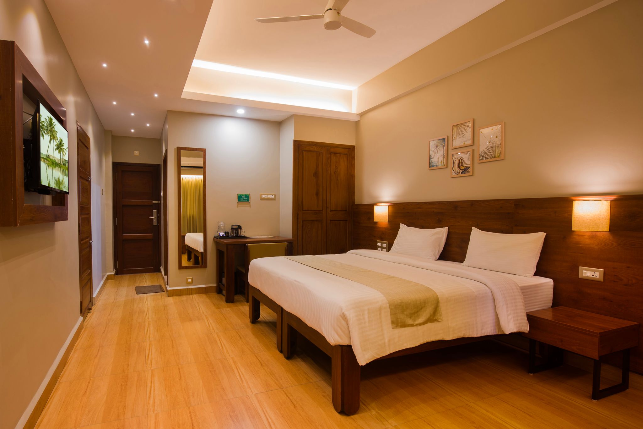 The Nisha Continental AC Classic 10