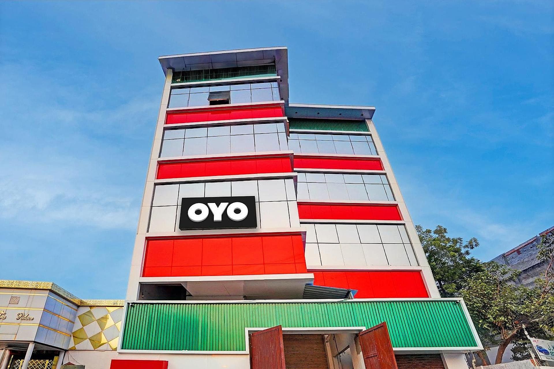 Garima Garden Townhouse