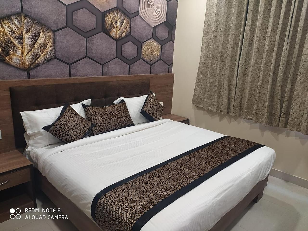 Hotel Ridhi Sidhi Residency Deluxe Room (5mins walk to Golden temple) 2