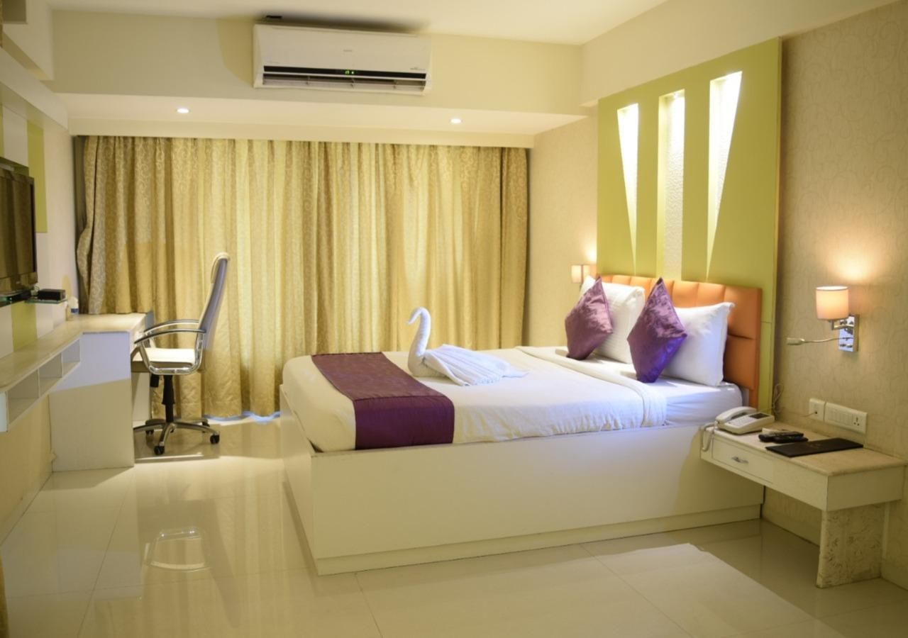 Jade Room
