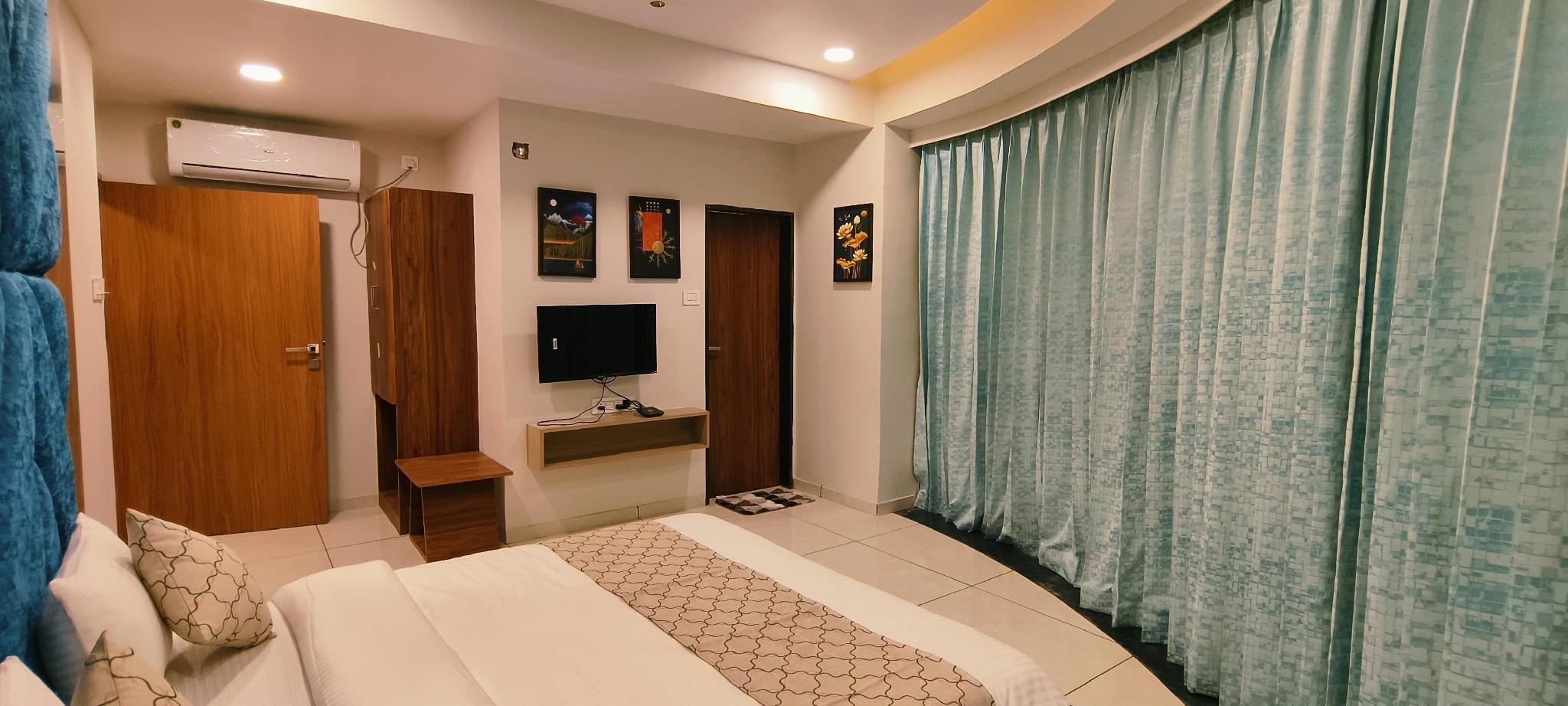 Hotel Villa Empire Double Room 3