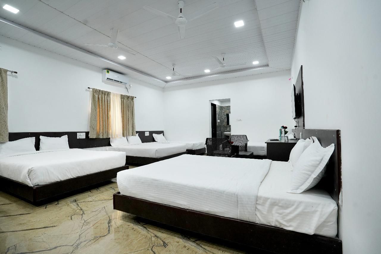 Fintastic Beach Resort Cottage Family 4