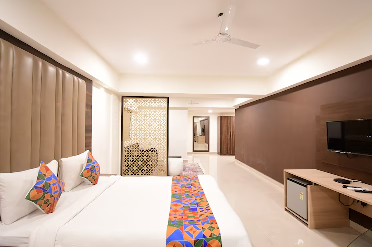 Executive Suite With Balcony