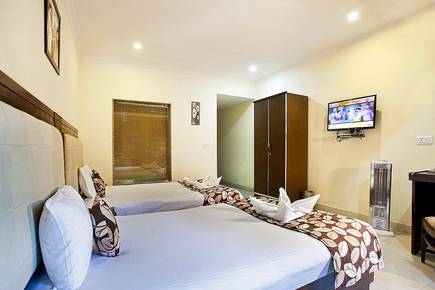 Hotel C K International Deluxe Mountain View Room