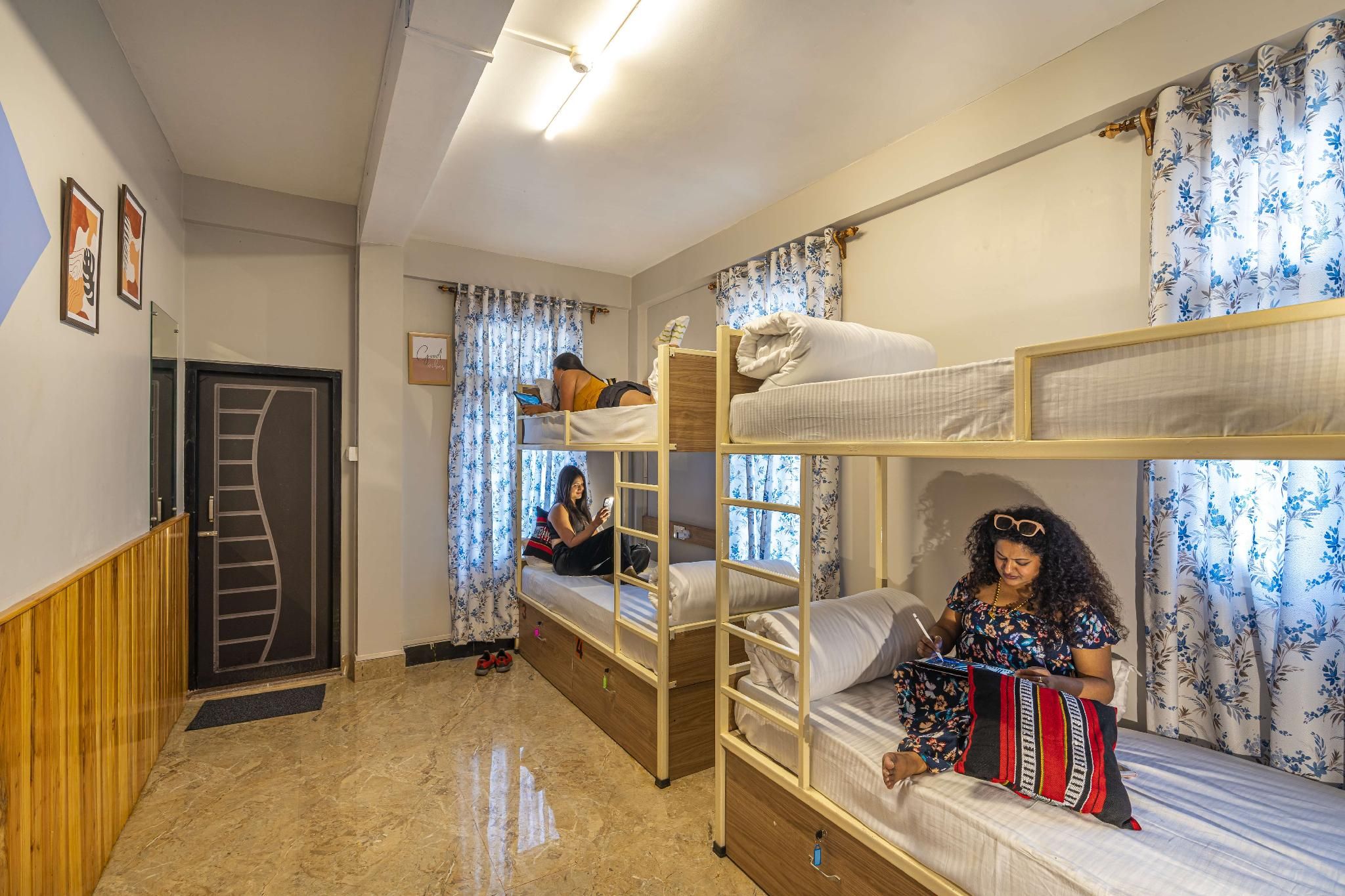 1 Person in 4-Bed Standard Dormitory - Mixed