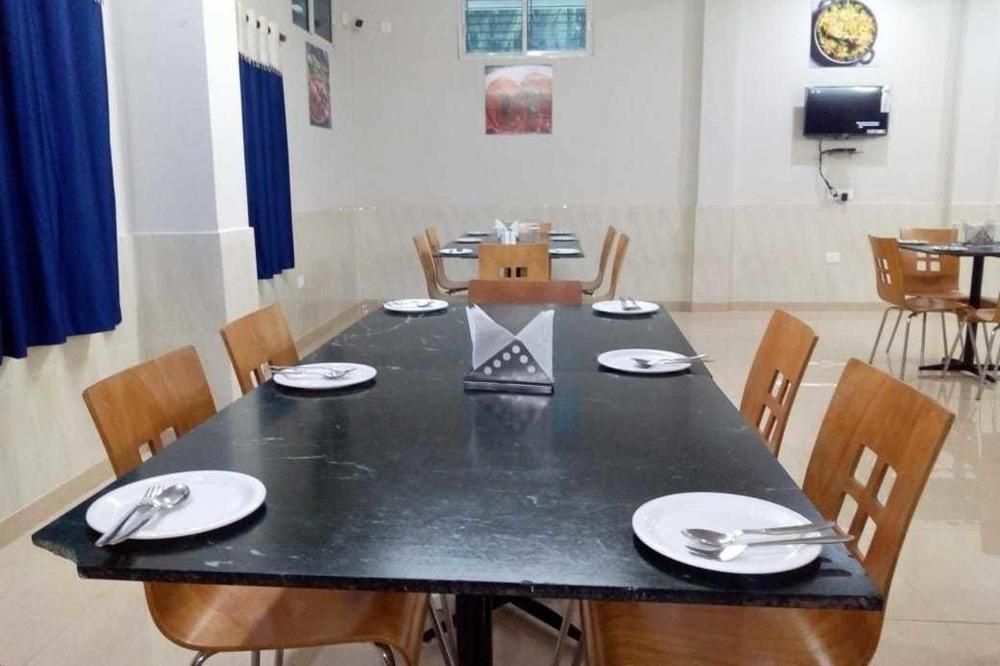 Food & Dining